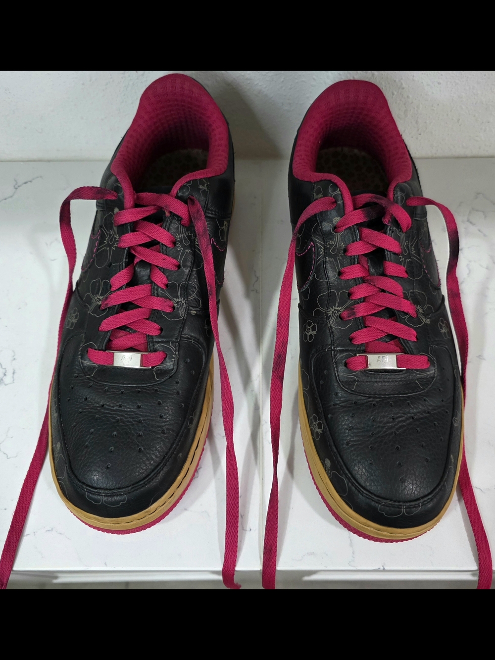 Size 10.5 Men's - Nike Air Force 1 Black & Fusia Pink Floral